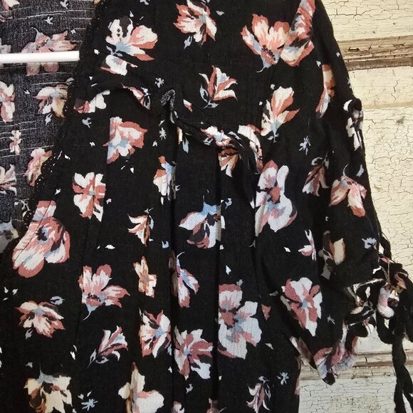 American Rag western style ruffled dress in great condition sz. Small - Picture 4 of 6